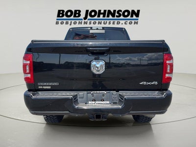 2022 RAM 3500 Big Horn Crew Cab 4x4 6'4" Box