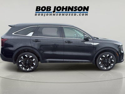 2025 Kia Sorento X-Line EX