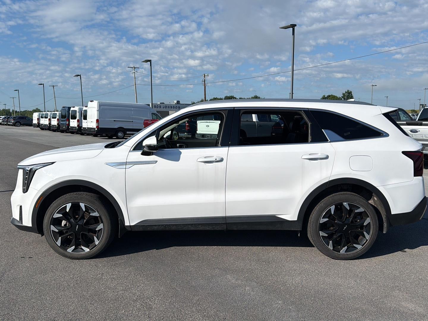 2025 Kia Sorento X-Line EX