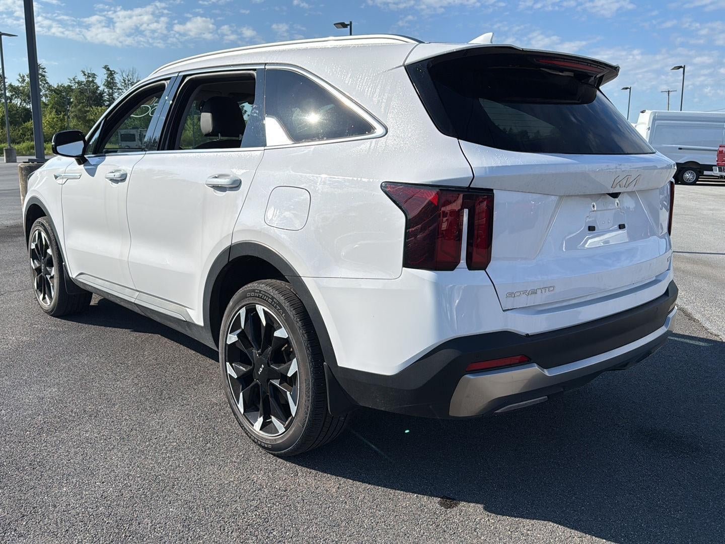 2025 Kia Sorento X-Line EX