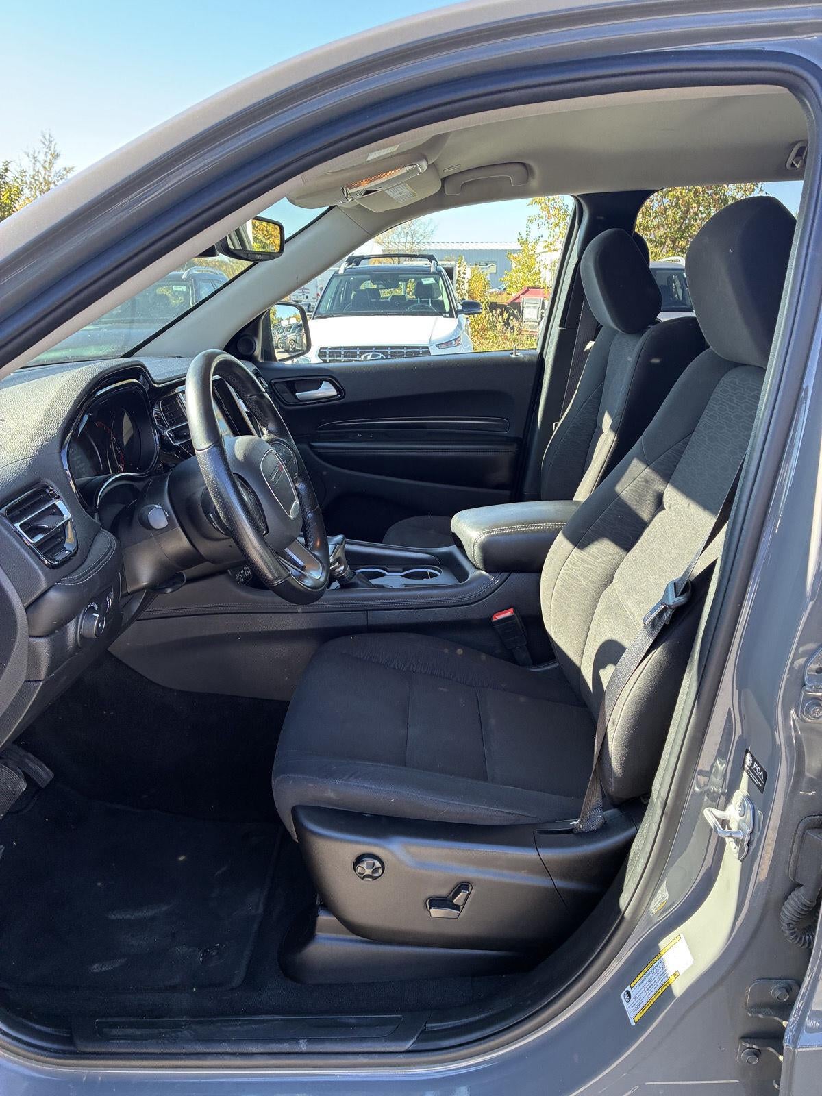 2022 Dodge Durango SXT - Photo 17