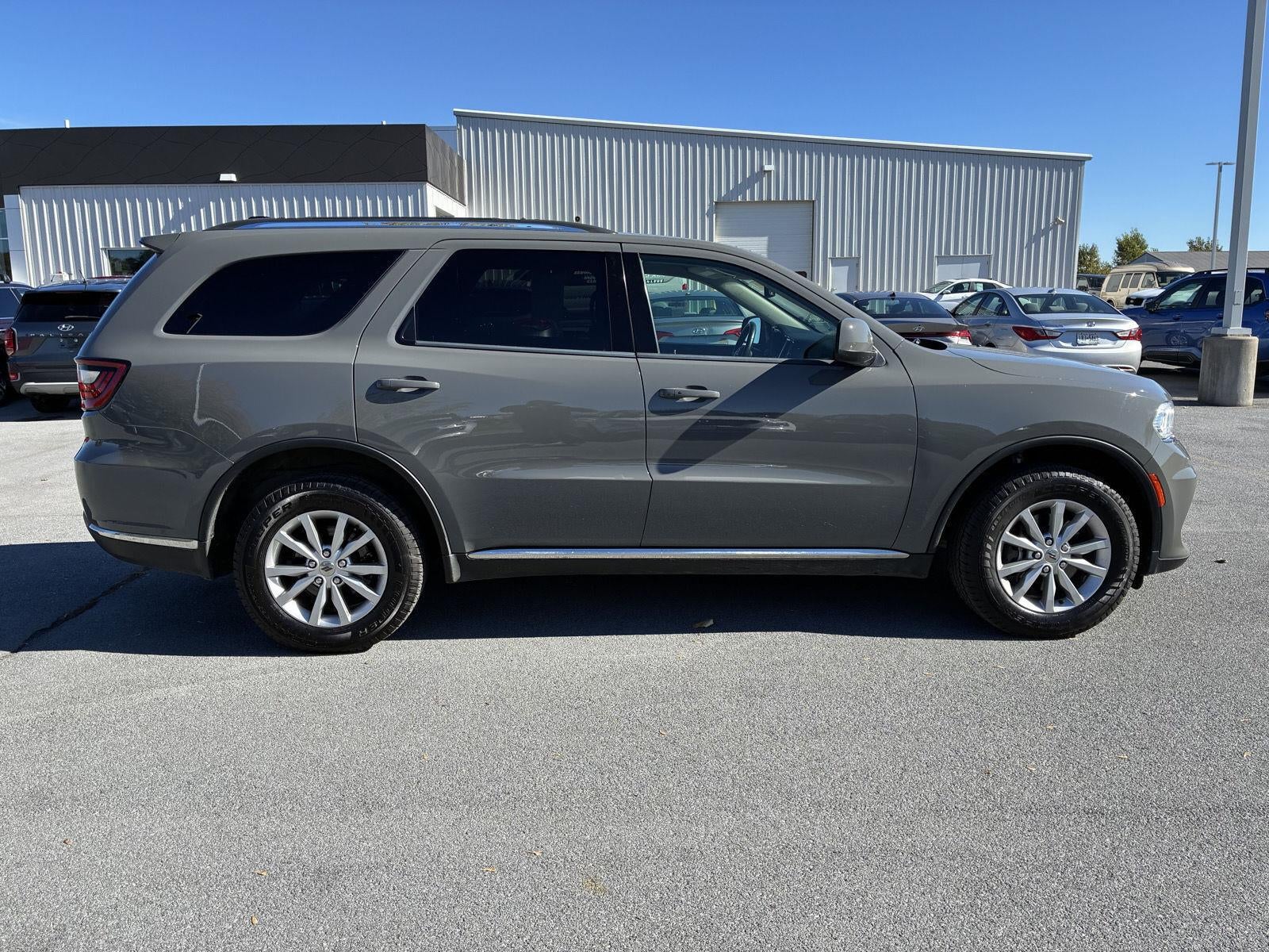 2022 Dodge Durango SXT - Photo 8