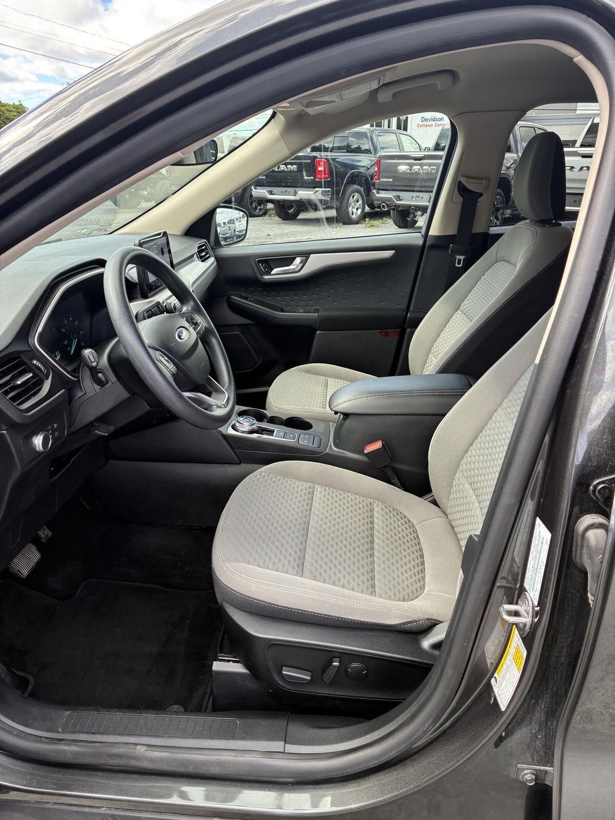 2020 Ford Escape SE - Photo 17