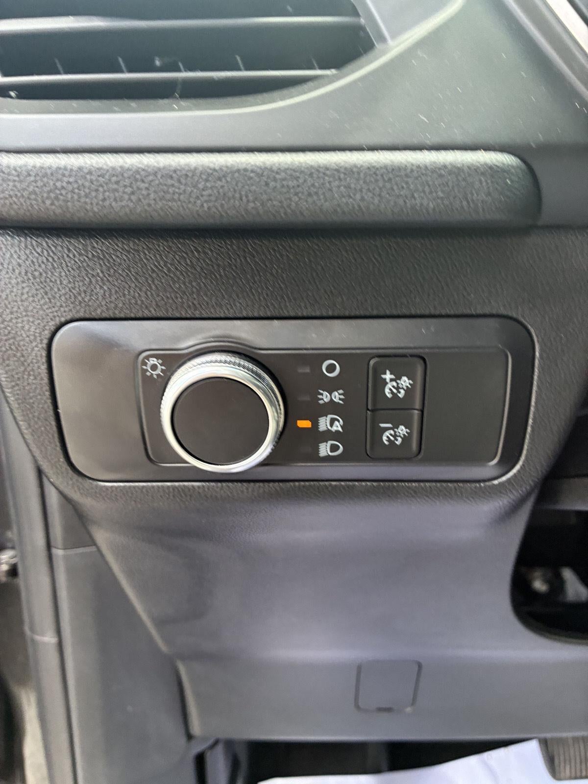 2020 Ford Escape SE - Photo 19