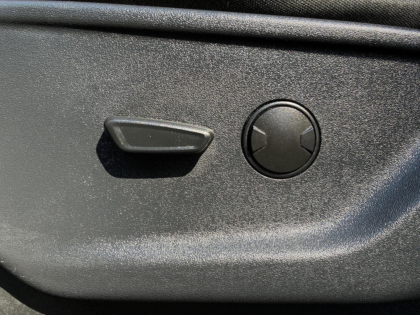 2023 Ford F-150 XLT - Photo 17