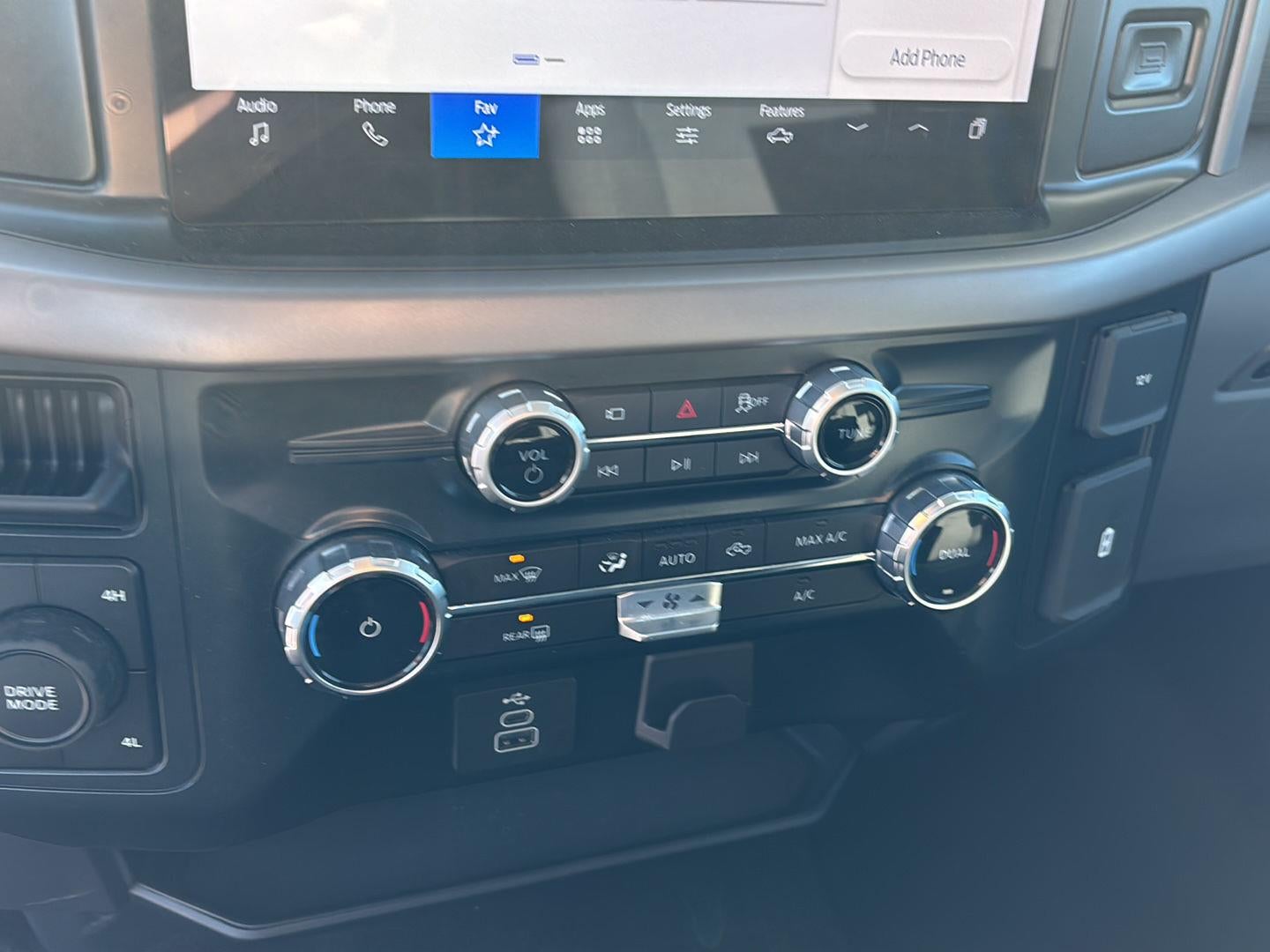 2025 Ford F-150 XLT - Photo 22