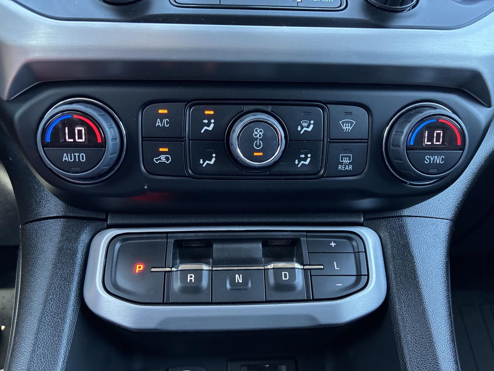 2023 GMC Acadia SLT - Photo 33