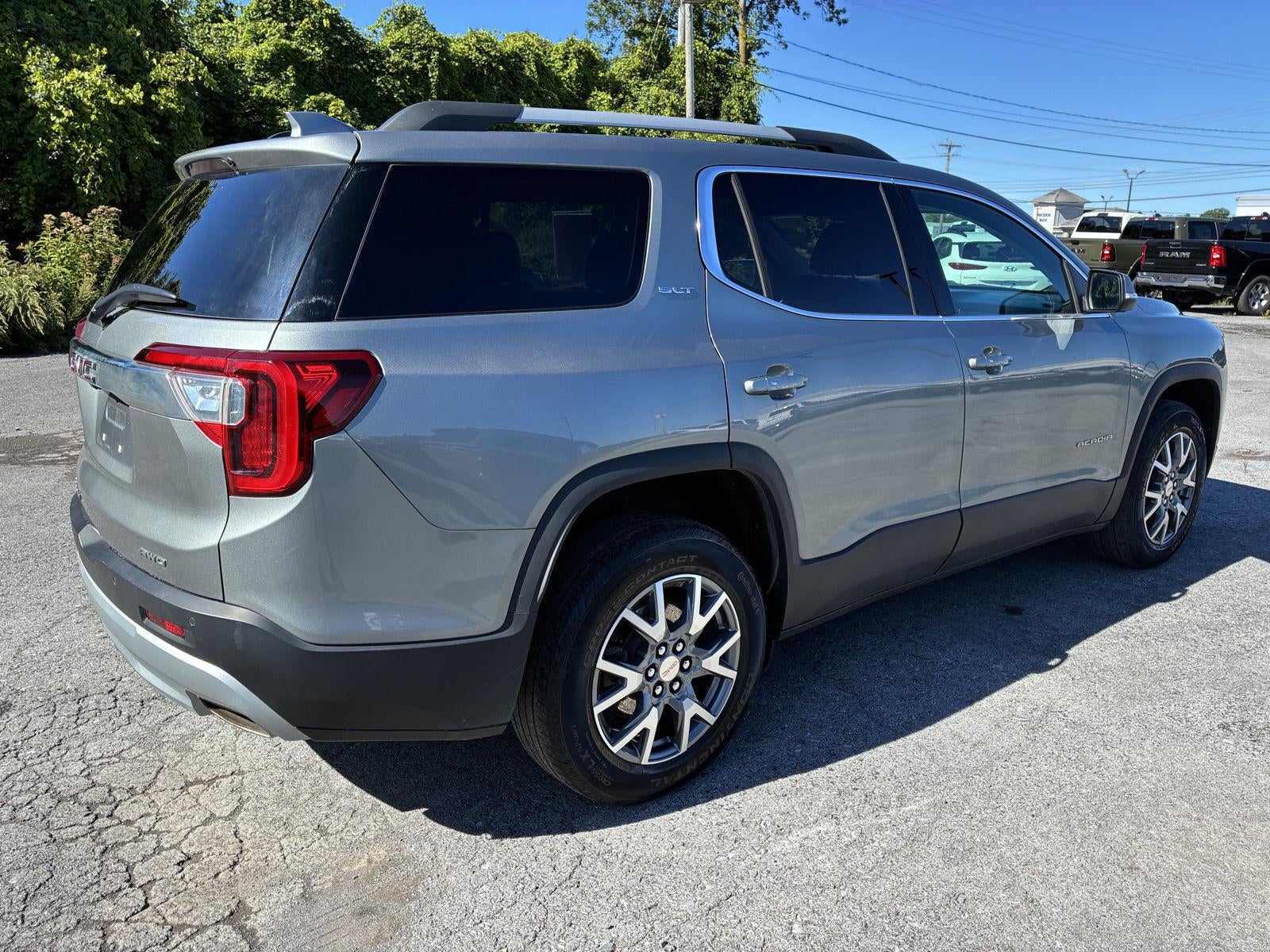 2023 GMC Acadia SLT - Photo 7