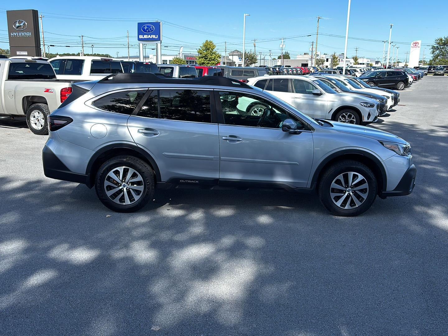 2022 Subaru Outback Premium