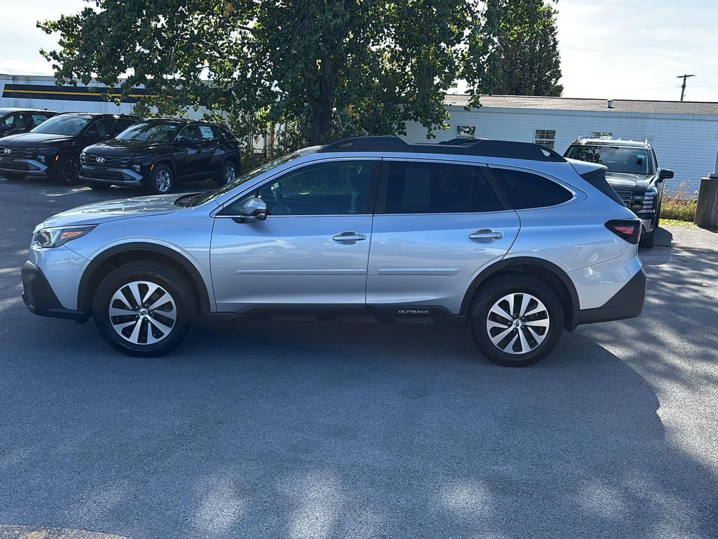 2022 Subaru Outback Premium