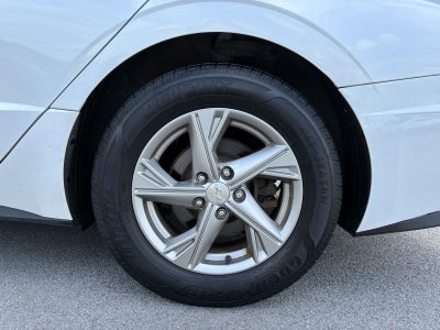 2021 Hyundai SONATA SE