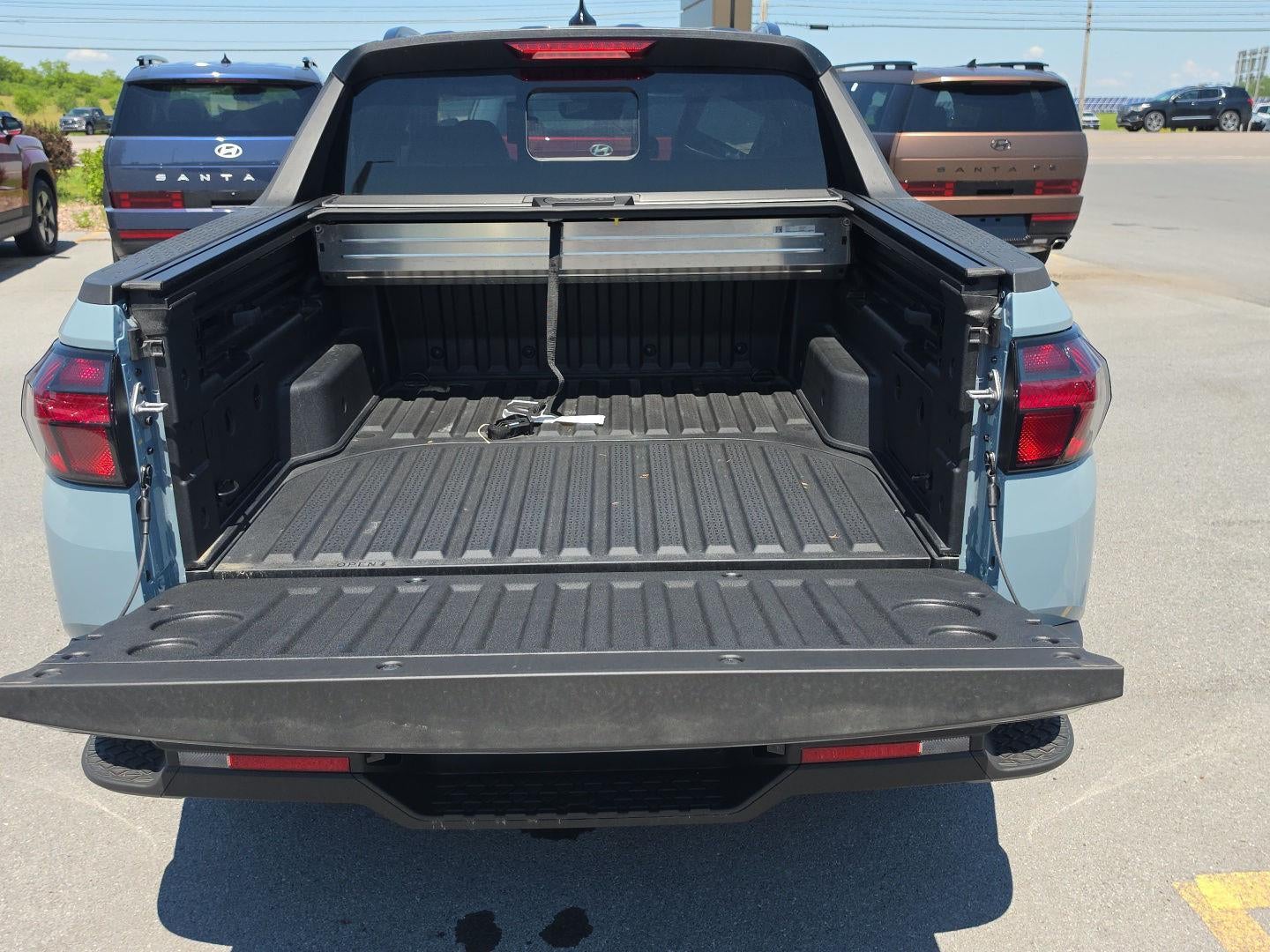 2026 Hyundai SANTA CRUZ SEL Activity