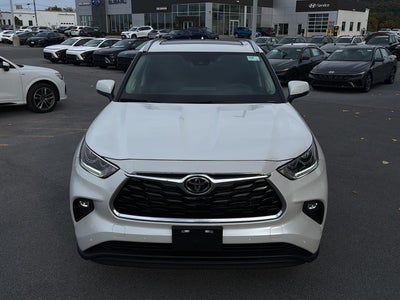 2026 Toyota Highlander Base
