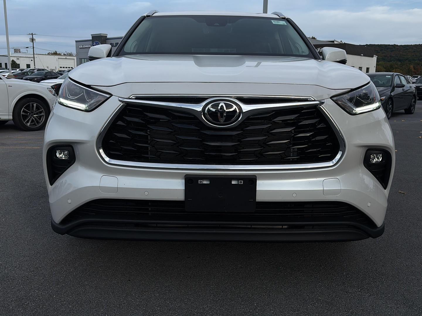 2026 Toyota Highlander Base