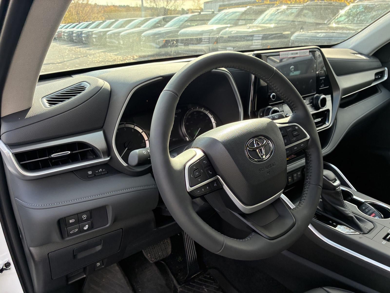 2026 Toyota Highlander XLE