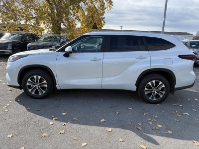 2026 Toyota Highlander XLE