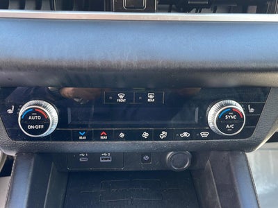 2022 Mitsubishi Outlander SEL S-AWC
