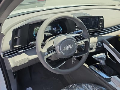 2026 Hyundai ELANTRA SE