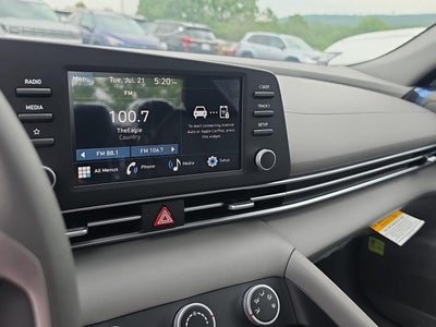 2026 Hyundai ELANTRA SE