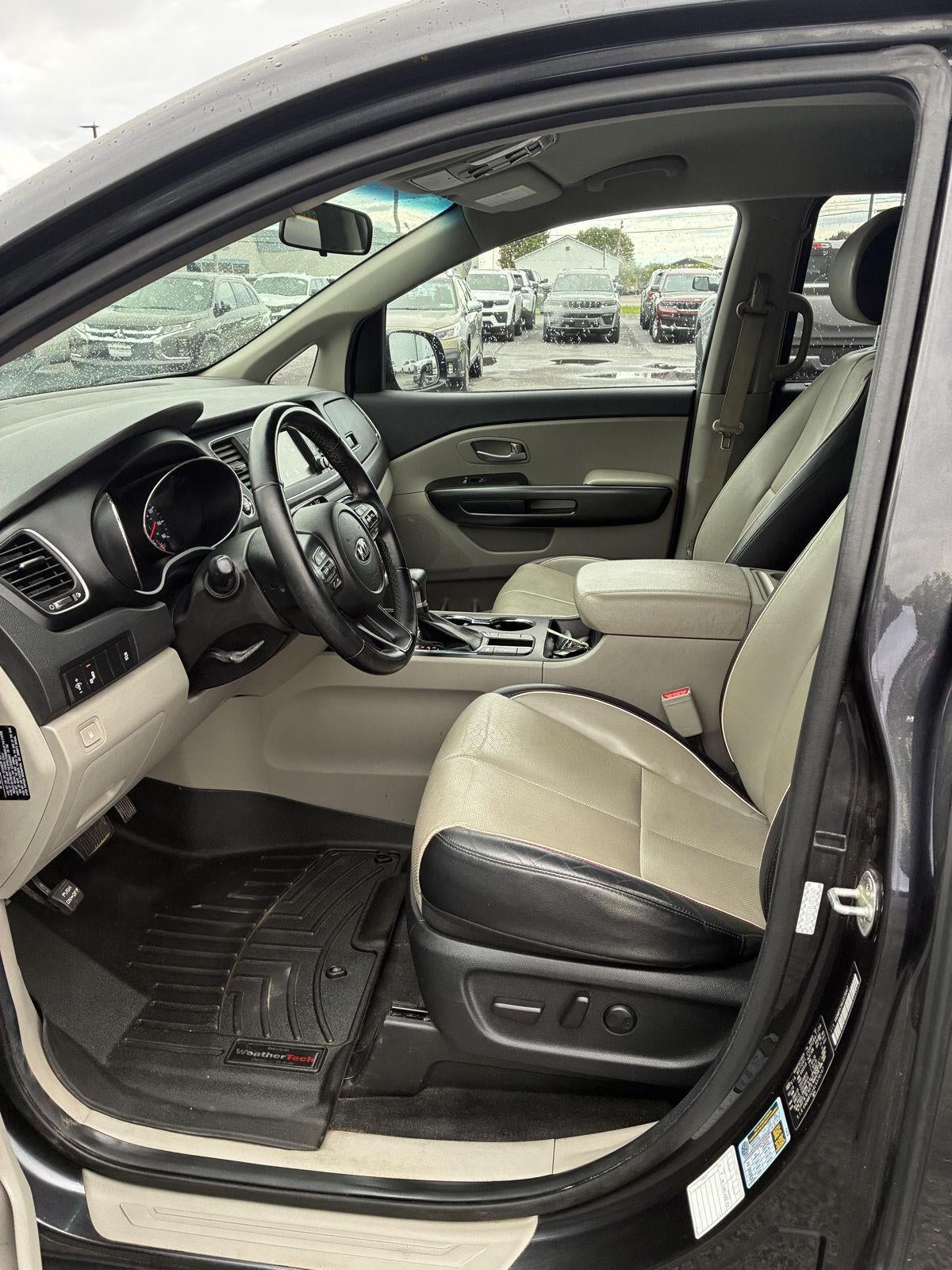 2020 Kia Sedona EX