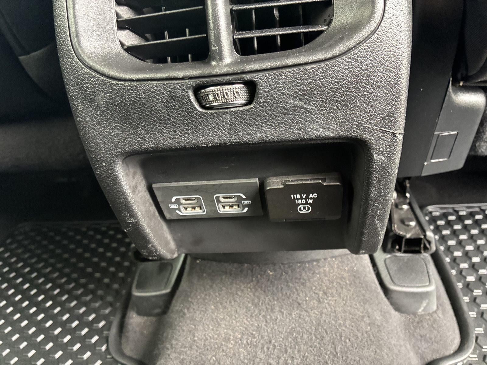 2023 Jeep Cherokee Trailhawk