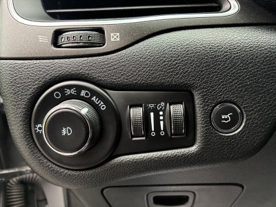 2023 Jeep Cherokee Trailhawk