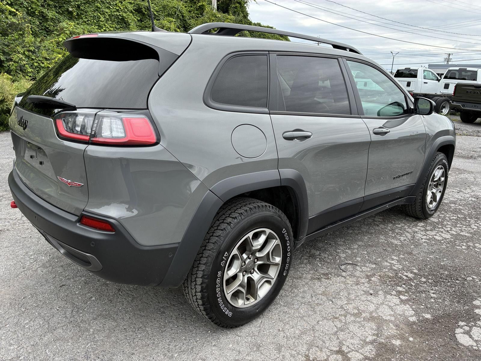 2023 Jeep Cherokee Trailhawk