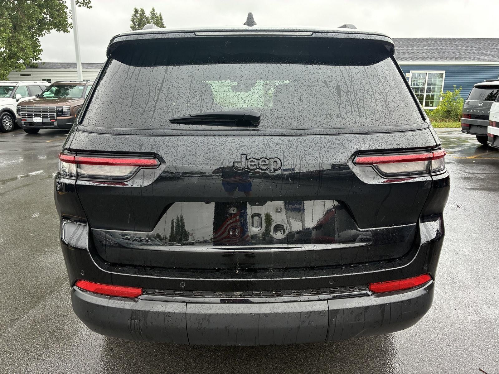2023 Jeep Grand Cherokee L Altitude