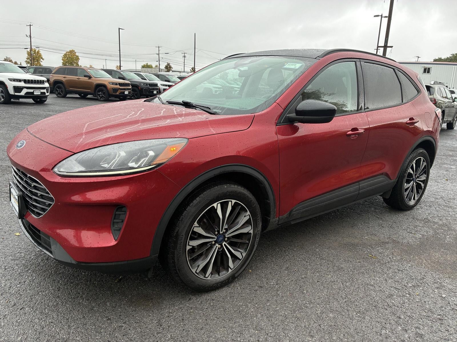 2021 Ford Escape SE