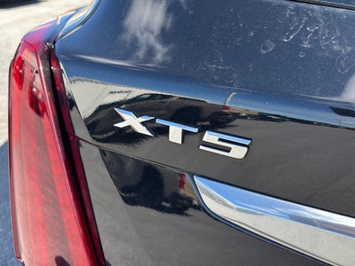 2022 Cadillac Xt5 AWD Premium Luxury