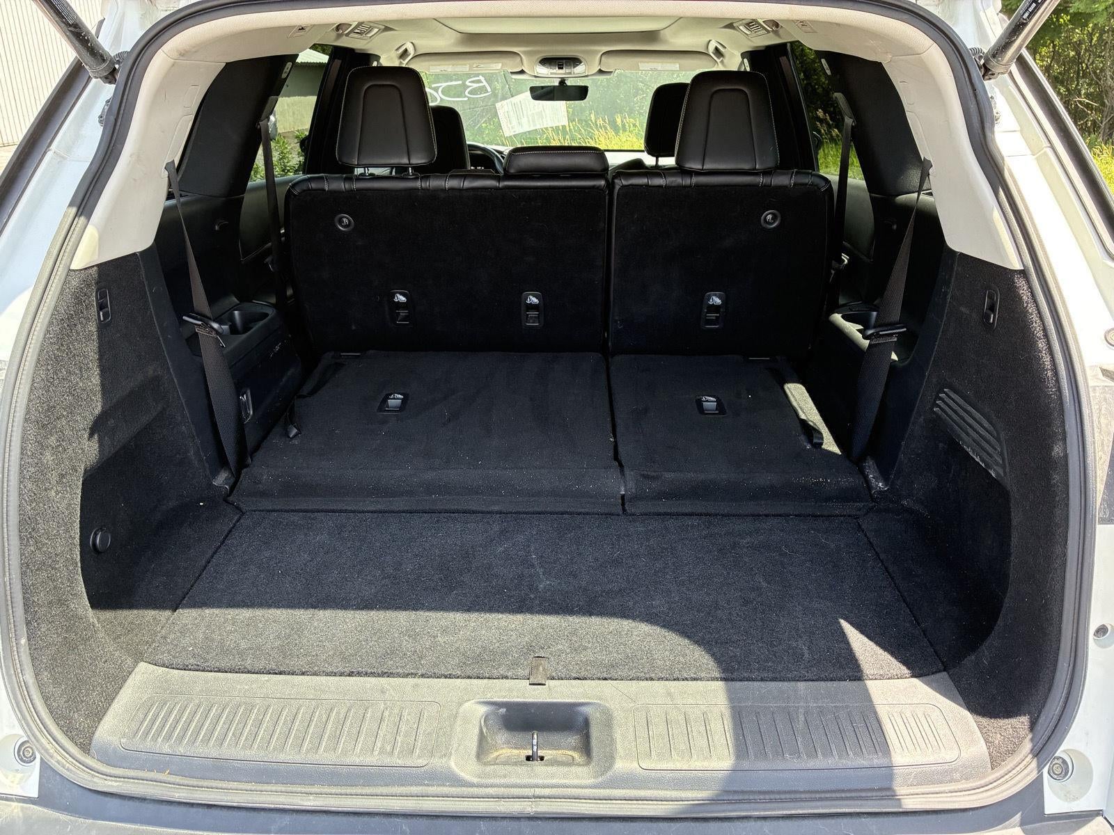 2024 INFINITI QX60 LUXE