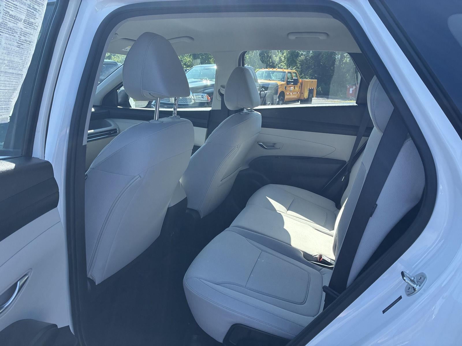 2025 Hyundai TUCSON SE