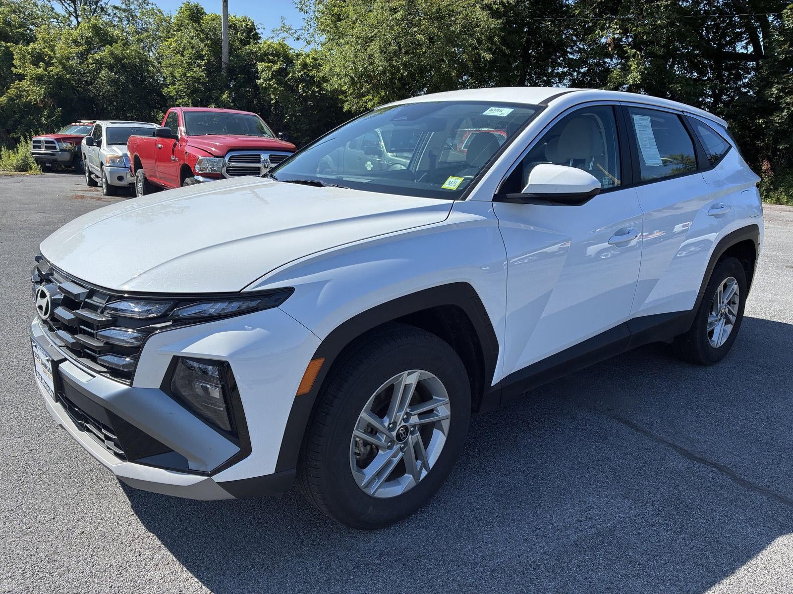 2025 Hyundai TUCSON SE