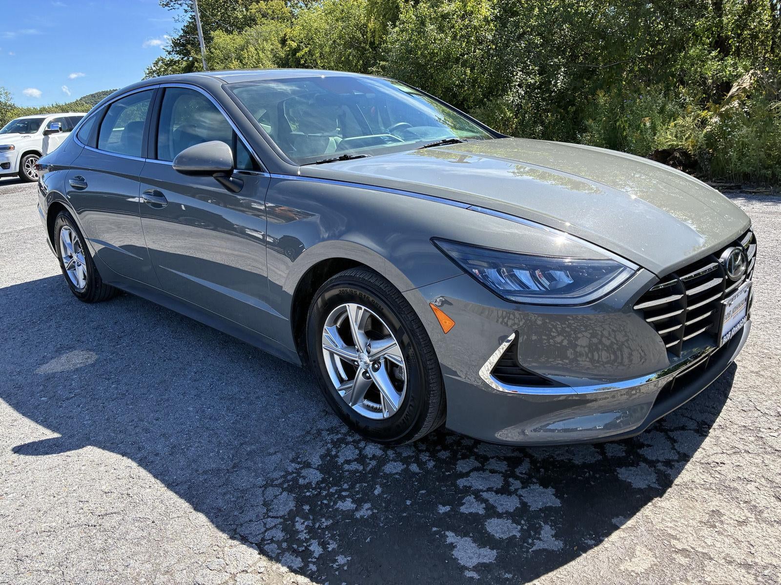 2022 Hyundai SONATA SE