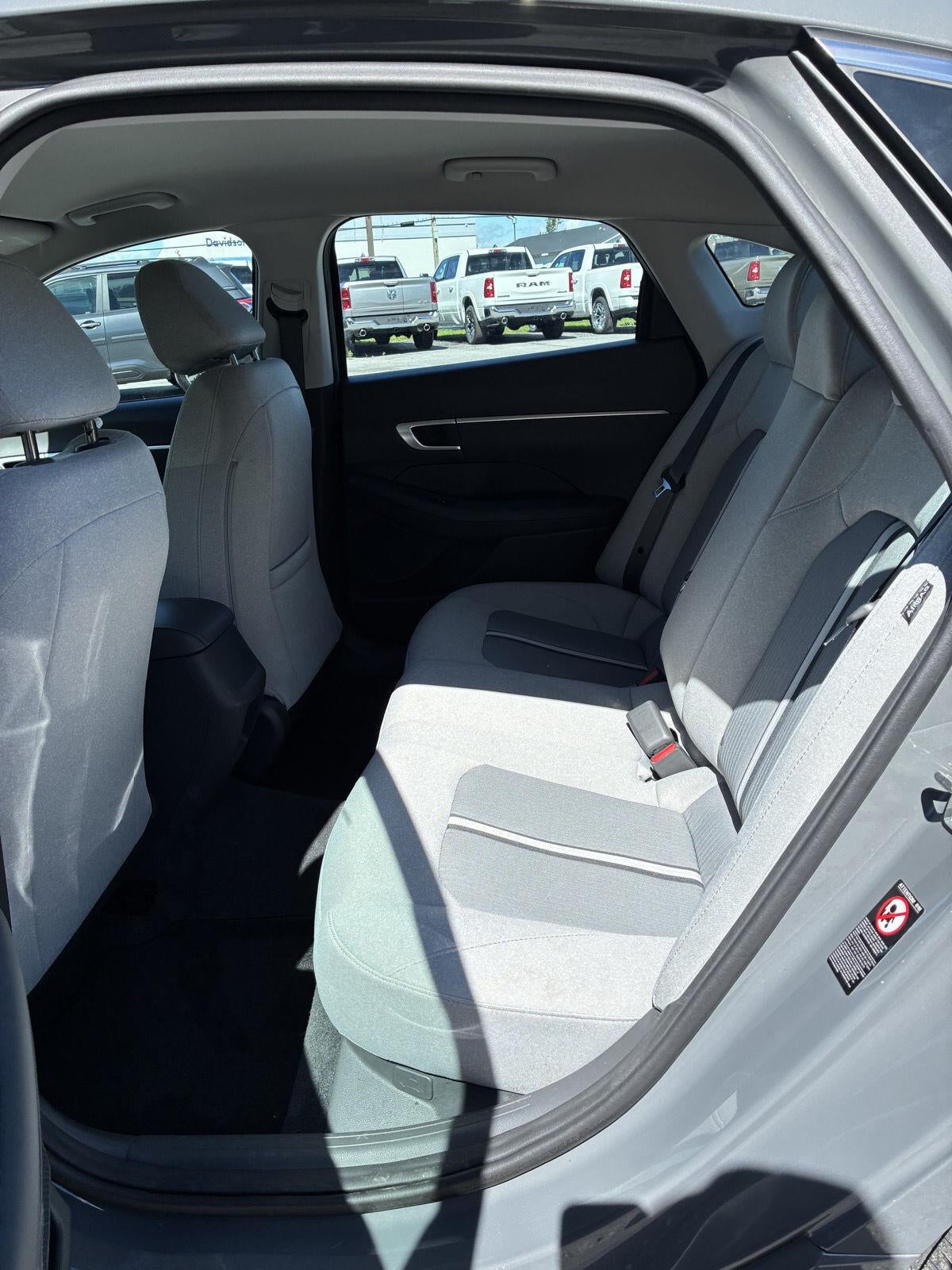 2022 Hyundai SONATA SE