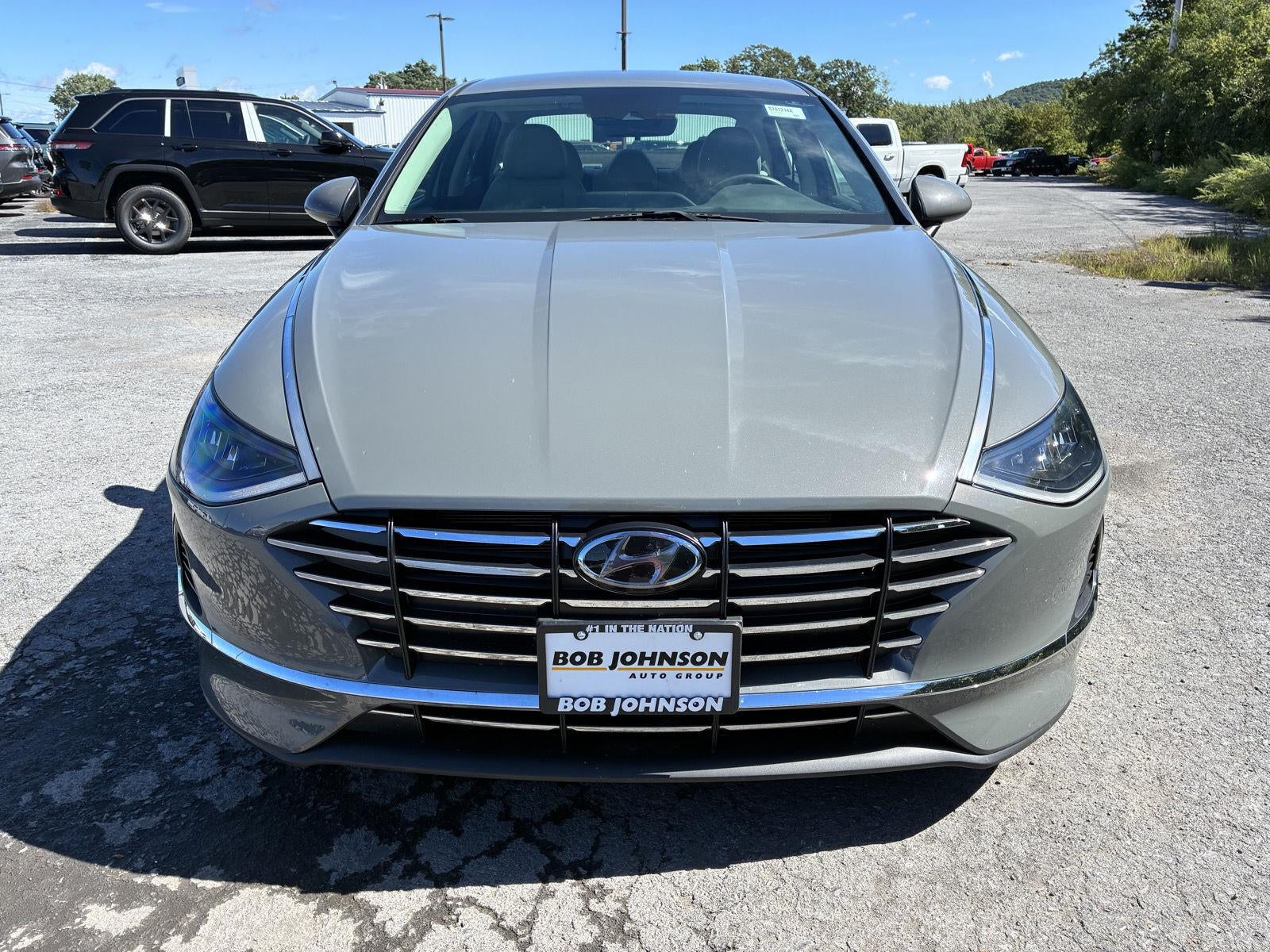 2022 Hyundai SONATA SE
