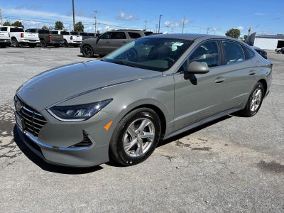 2022 Hyundai SONATA SE