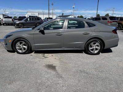 2022 Hyundai SONATA SE