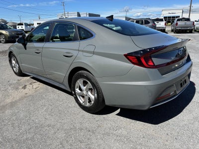 2022 Hyundai SONATA SE