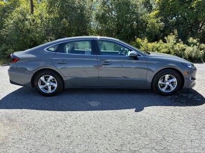2022 Hyundai SONATA SE