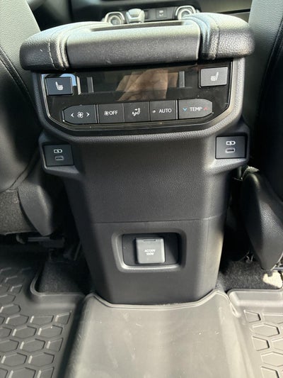 2026 Toyota Grand Highlander LE