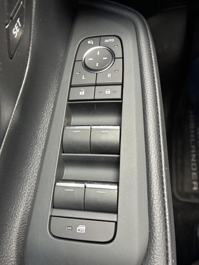 2026 Toyota Grand Highlander LE