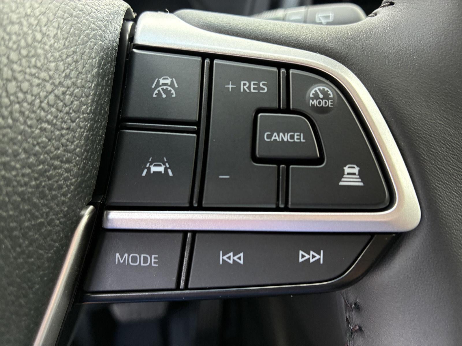 2026 Toyota Grand Highlander LE