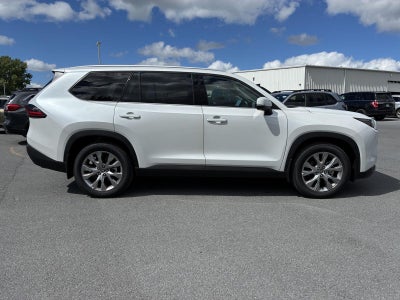 2026 Toyota Grand Highlander LE