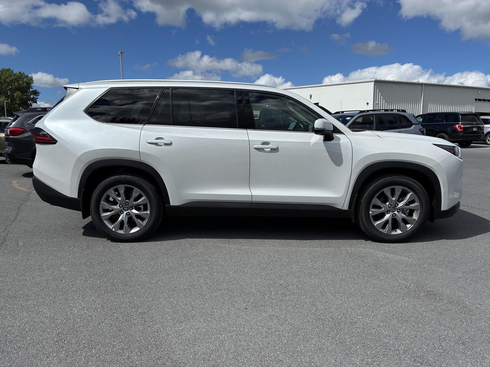 2026 Toyota Grand Highlander LE