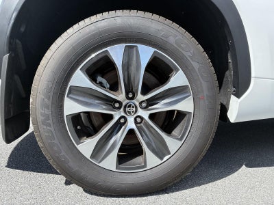 2026 Toyota Highlander Hybrid XLE
