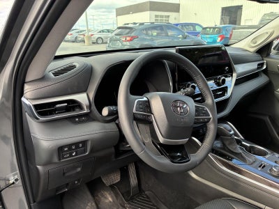 2026 Toyota Highlander Limited