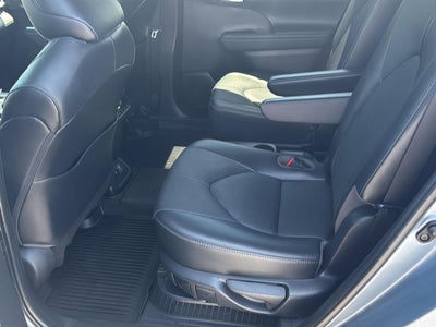 2021 Toyota Highlander Hybrid Limited