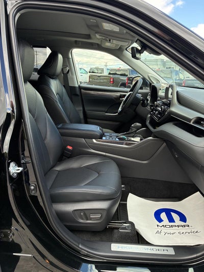 2026 Toyota Highlander Hybrid Limited