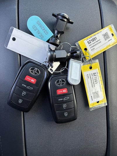 2026 Toyota Highlander Hybrid Limited